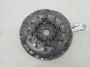   Clutch disc 