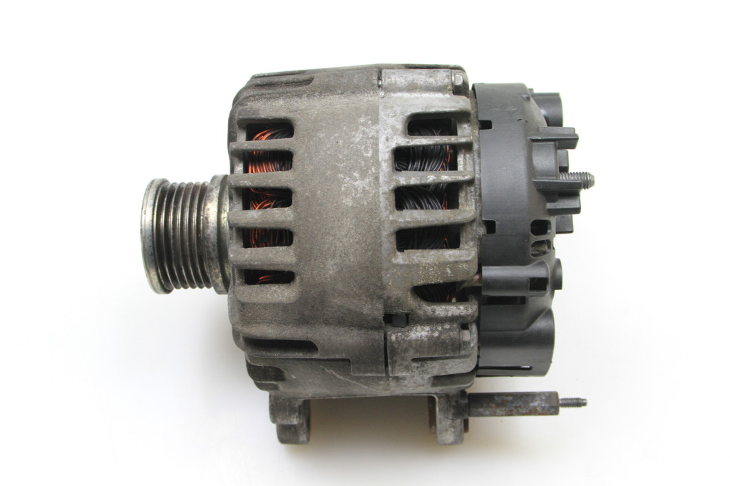 VOLKSWAGEN Golf 7 generation (2012-2024) Alternator 03L903023L 25093882