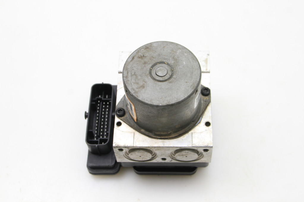 HYUNDAI i30 GD (2 generation) (2012-2017) Насос ABS A658930500 25167434