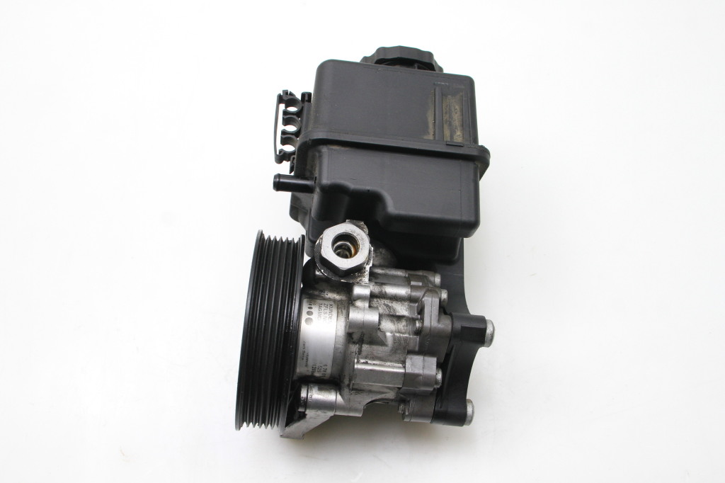 MERCEDES-BENZ Sprinter 2 generation (906) (2006-2018) Power Steering Pump A0064667801 25167409