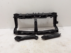 RENAULT Trafic III (2014–2022) Radiator support and its parts 625001299R - 5