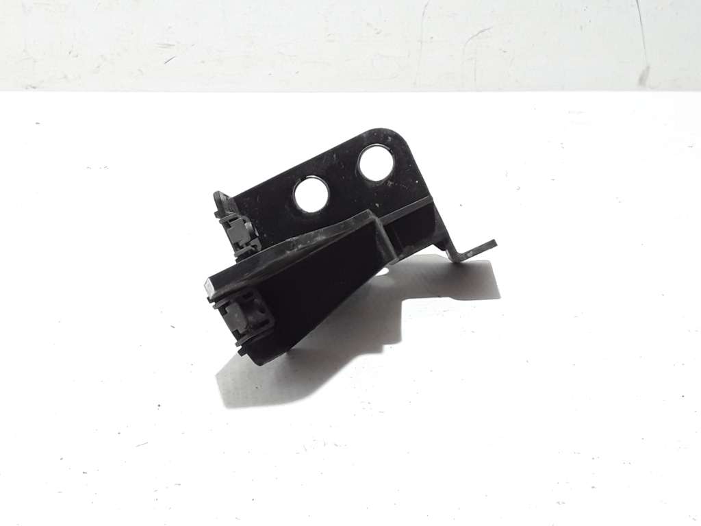 Used RENAULT Master Headlamp holder 269206695R
