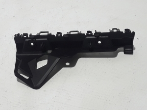 RENAULT Trafic III (2014–2022) Front bumper bracket 622215320R - 2