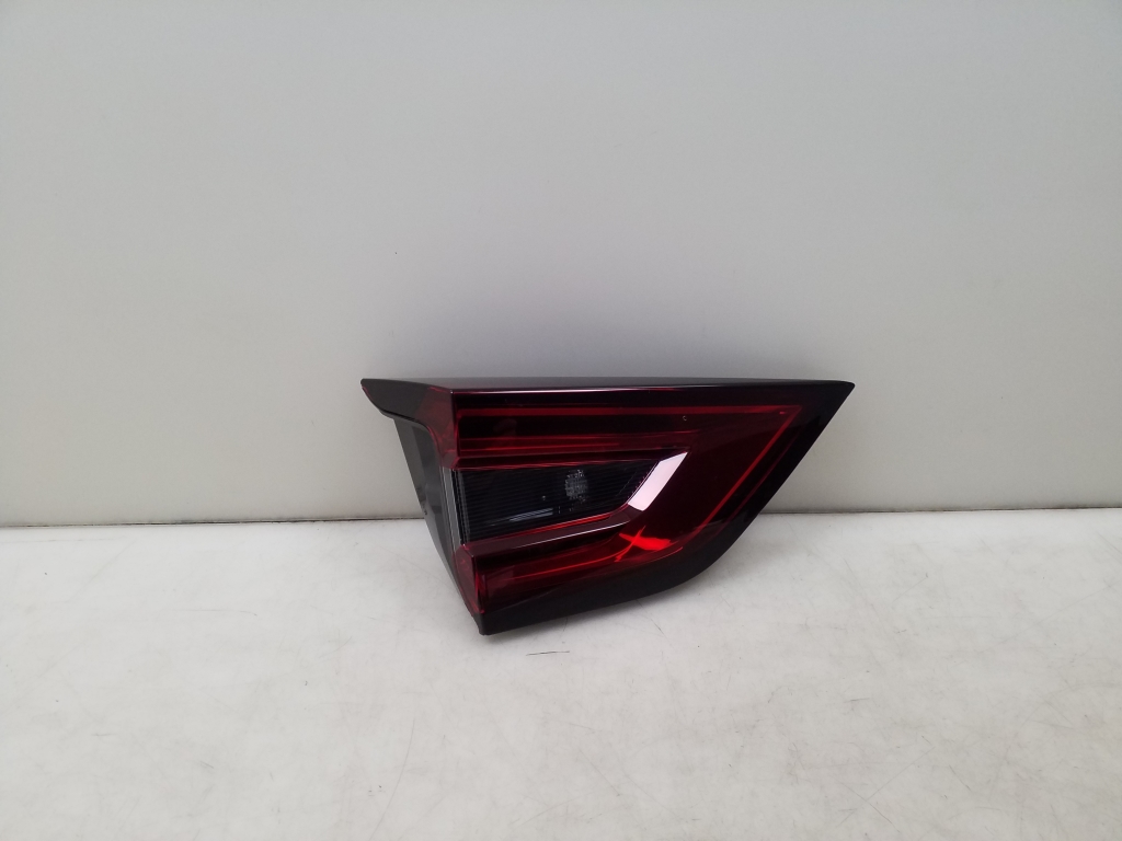 NISSAN Juke F16 (2018–2026) Tagatuli tagaluugil 265556PA6A NISSAN Juke F16 (2018–2026) Tagatuli tagaluugil 265556PA6A