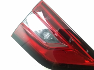 NISSAN Juke F16 (2018–2026) Tagatuli tagaluugil 265556PA6A - 2