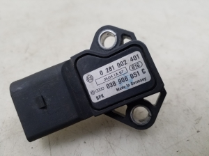 Volkswagen Sharan (1995–2010) Ansaugluftdrucksensor 038906051C - 3