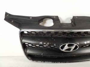 Hyundai Santa Fe (2006–2012) Kühlergrill E86561-2B000 - 2