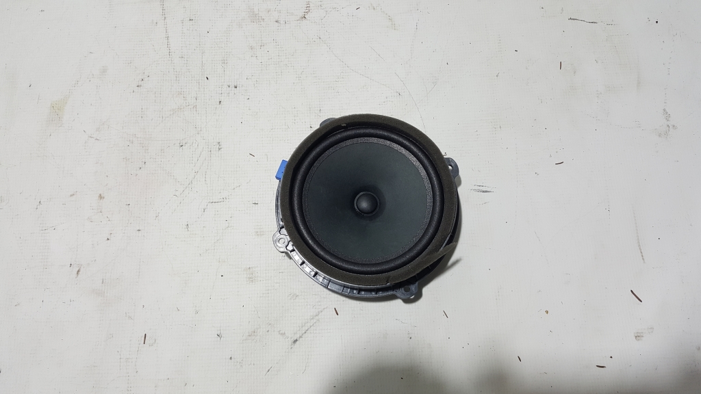 Hyundai IONIQ (2016–2026) Rear side door speaker 96340F2100 Hyundai IONIQ (2016–2026) Rear side door speaker 96340F2100