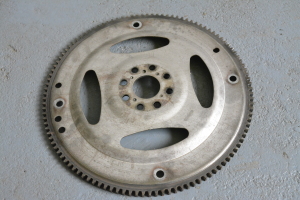  Clutch flywheel 