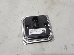 Boîtier de commande pour phares au xénon - 260551225R
