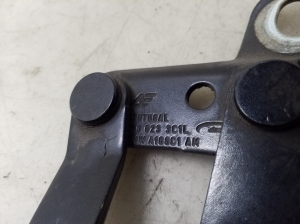 Volkswagen Sharan (1995–2010) Hood hinge 7M0823301L - 2