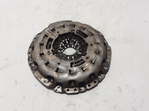   Clutch disc 