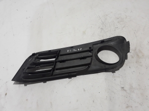  Front bumper lower grille 