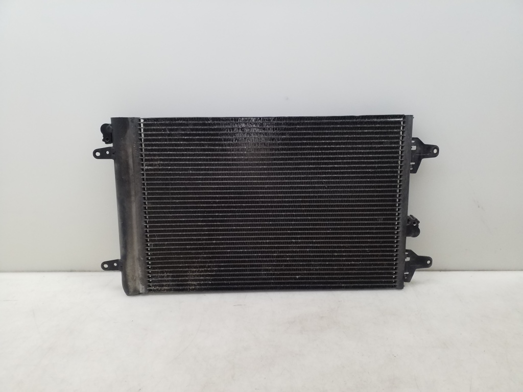 Used Volkswagen Sharan Air conditioning radiator 7M3820411D