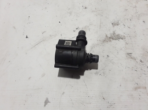 BMW 5 SERIES F11 (2010–2017) Auxiliary water pump 8511748 - 2