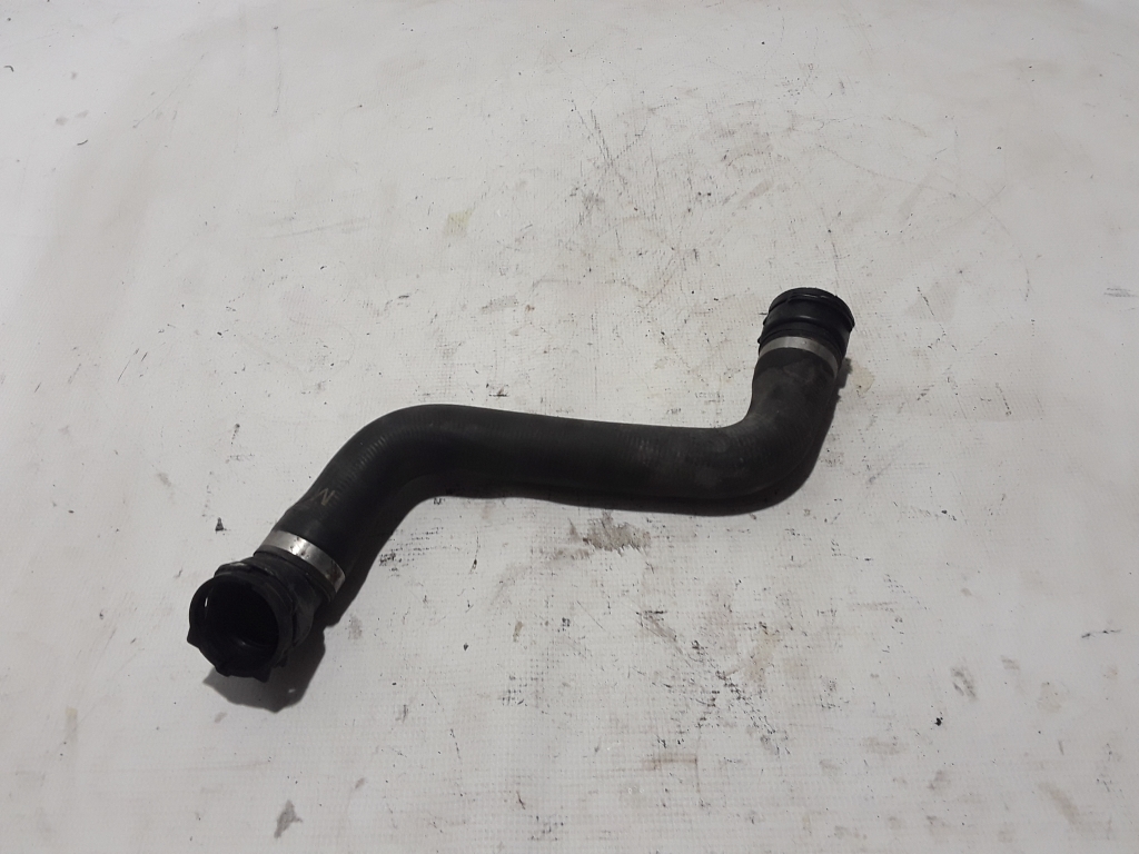 BMW 5 Series F10/F11 (2009-2017) Right Side Water Radiator Hose 7809821 21018655