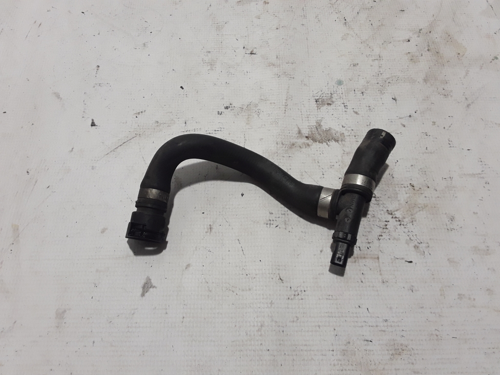 BMW 5 SERIES F11 (2010–2017) Jahutusradiaatori voolik 8514234 BMW 5 SERIES F11 (2010–2017) Jahutusradiaatori voolik 8514234