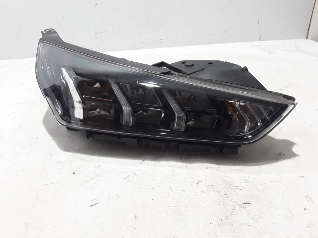 Used Hyundai IONIQ Headlights 92102G2000