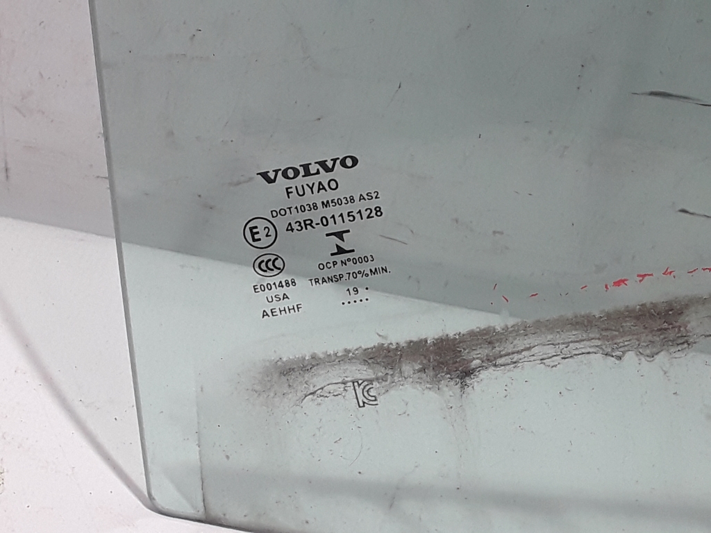 VOLVO S60 3 generation (2018-2023) Venstre side skydedørs glas 31468113 21019943