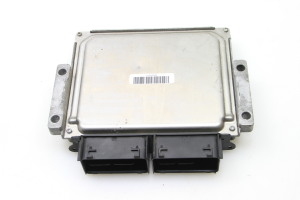 Ford Mondeo V (2014–2018) Engine control unit DS7112B684UE - 4