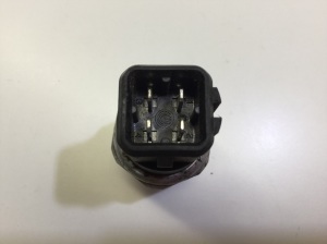 AUDI A4 B5 (1994–2001) A/C condenser sensor 8D0959482B - 2