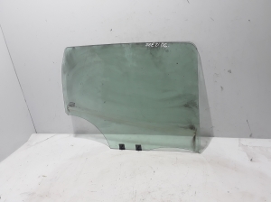  Glass rear side door 