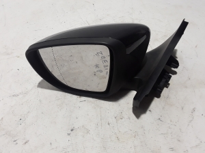  Side mirror and its details 