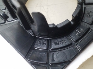 BMW 3 SERIES G21 (2019–2026) Halter für Parksensor hinten 7428015 - 3