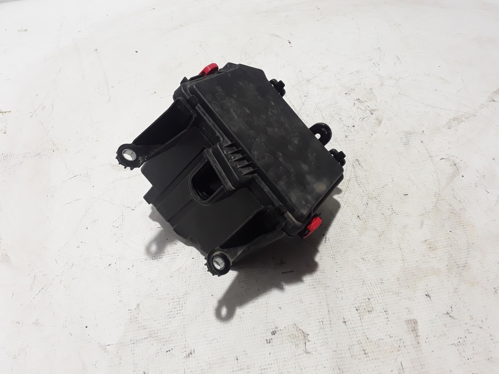 Used RENAULT Zoe Fuse box housing under the hood 284B03164R