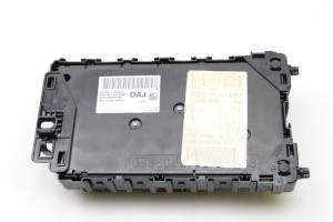 Ford Mondeo V (2014–2018) Kaitsmekarp salongis FU5T15604 - 3