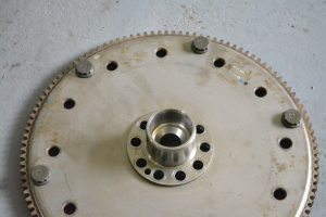  Clutch flywheel 