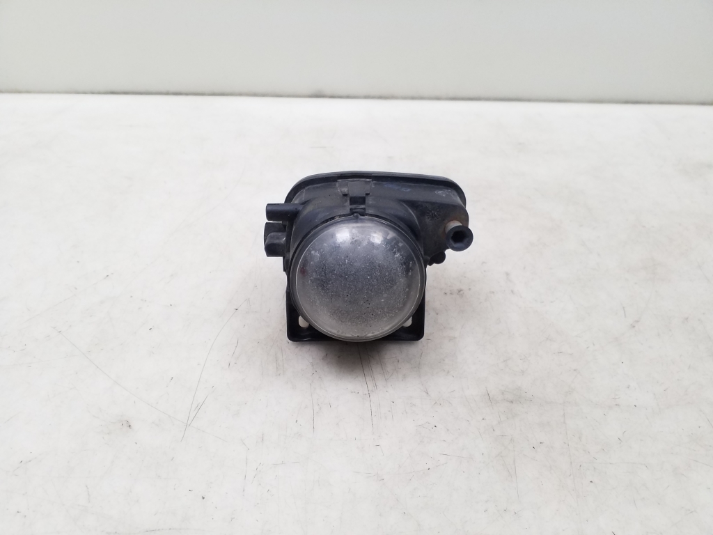 AUDI A6 C5 (1997–2005) Front-Nebelscheinwerfer 14933300 AUDI A6 C5 (1997–2005) Front-Nebelscheinwerfer 14933300