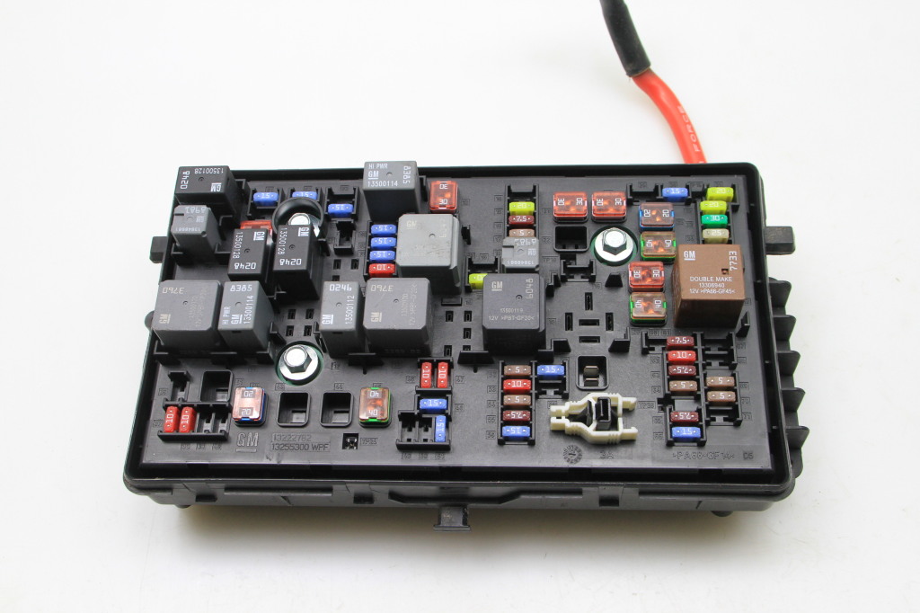 OPEL Insignia A (2008-2016) Fuse box 13222782 25094092