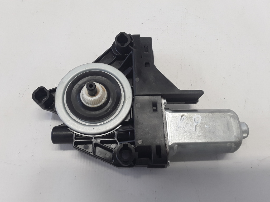 VOLVO XC60 1 generation (2008-2017) Front Left Door Window Regulator Motor 31253061 21072502