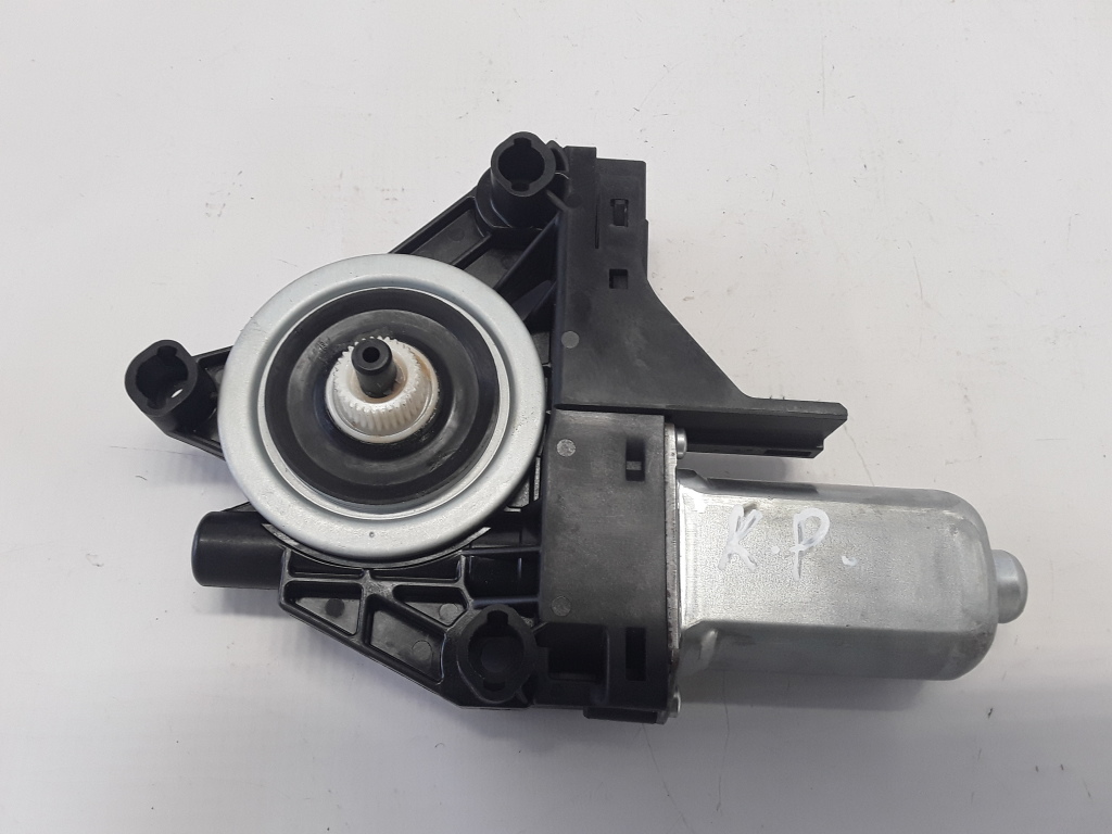 VOLVO XC60 1 generation (2008-2017) Front Left Door Window Regulator Motor 31253061 21072502