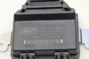 Hyundai i40 (2011–2026) Electric parking brake control module EP80010400 - 2