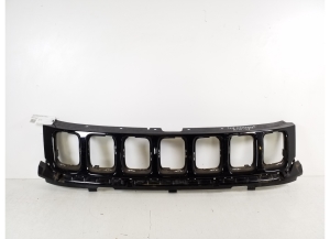 Jeep Compass II (2017–2026) Grille de calandre avant 6BA20TRMAA