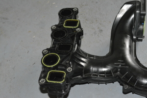  Intake manifold 