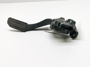 VOLVO V70 III (2007–2017) Accelerator pedal 31329060 - 2