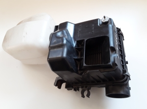 Air filter housing - A52AG08