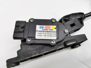 Hyundai ix35 (2009–2015) Gaspedalsensor DH327272S000 - 4