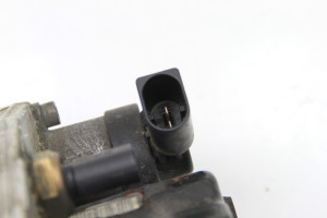 Mercedes Benz CLS-Class 219 (2004–2010) Kütusepump A6420700501 - 2