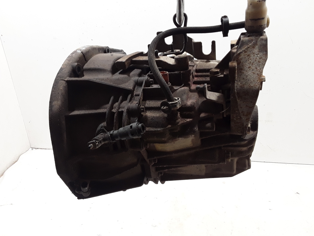 RENAULT Master 2 generation (1997-2010) Gearbox PK5372 21019302