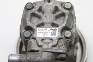 AUDI A4 B8 (2007–2016) Power steering pump 8K0145153F - 2