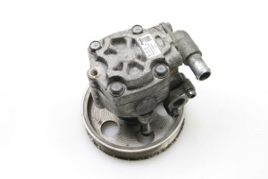 AUDI A4 B8 (2007–2016) Power steering pump 8K0145153F - 3