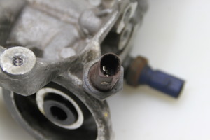 AUDI A4 B8 (2007–2016) Ölfilterhalter 06H903143E - 3