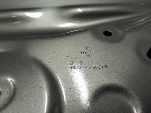 Mercedes Benz C-Class 205 (2014–2021) Tagumised küljeuksed A2057320210 - 4