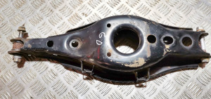 Rear control arm