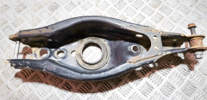 LEXUS CT 200h ZWA10 (2010–2017) Rear control arm - 2