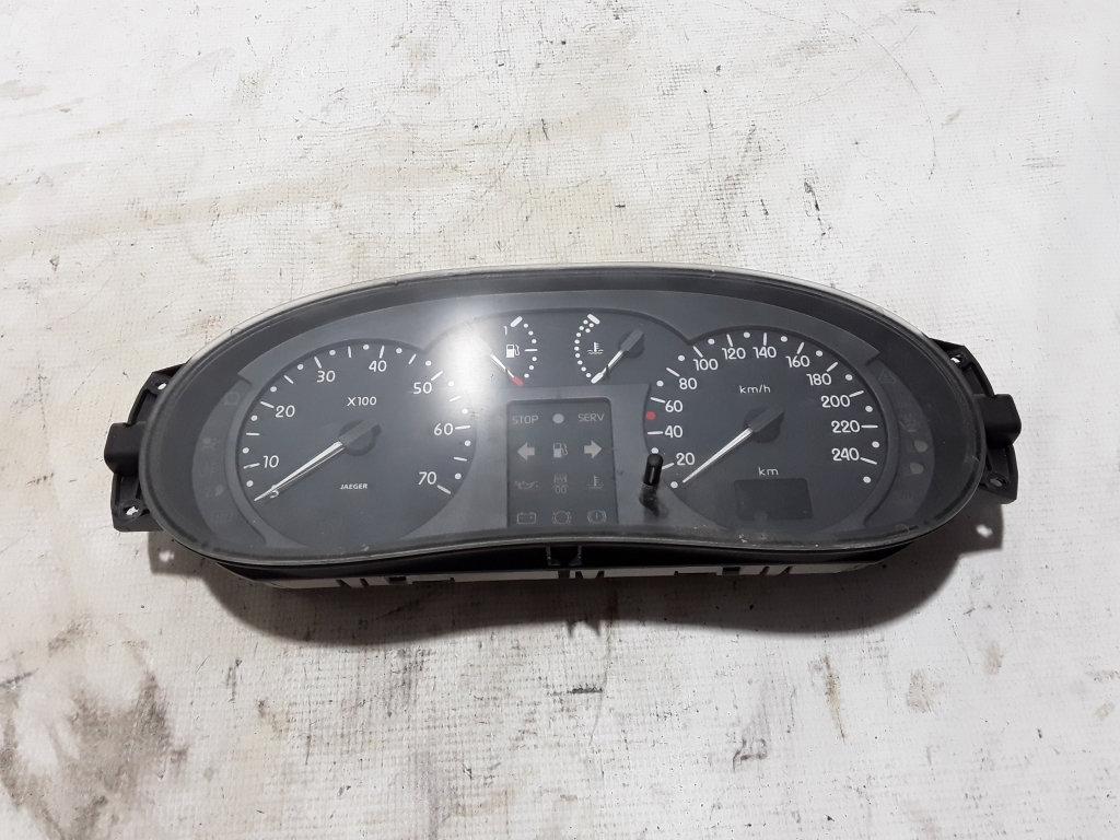 Used RENAULT Kangoo Dashboard 8200133495